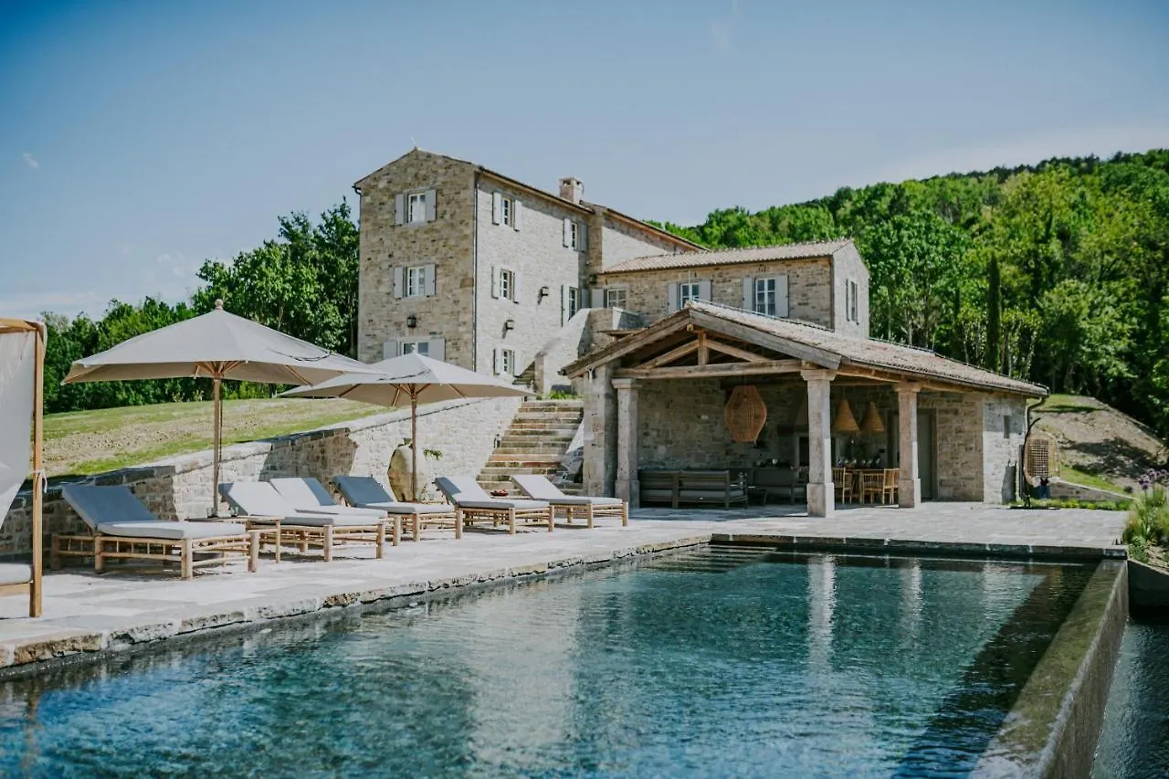 Luxury Estate With 6 Hectares Land Near Hilltop Town Motovun Kaldir クロアチア